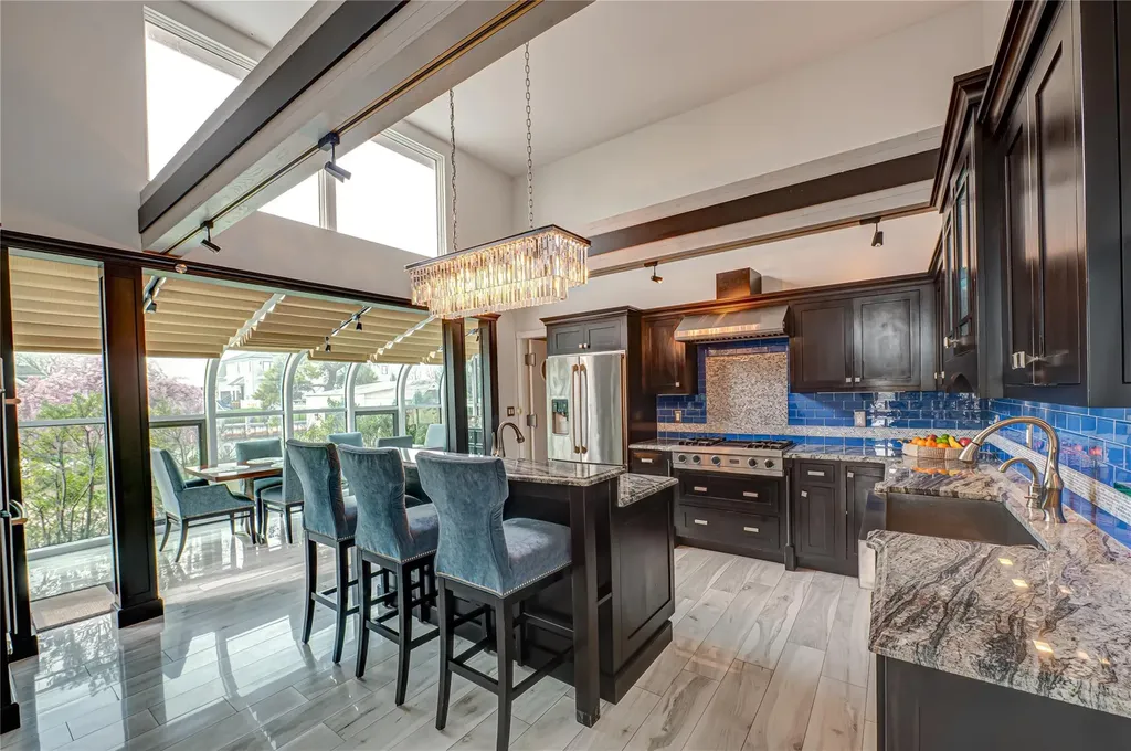 23 Sexton Drive West Islip NY 11795