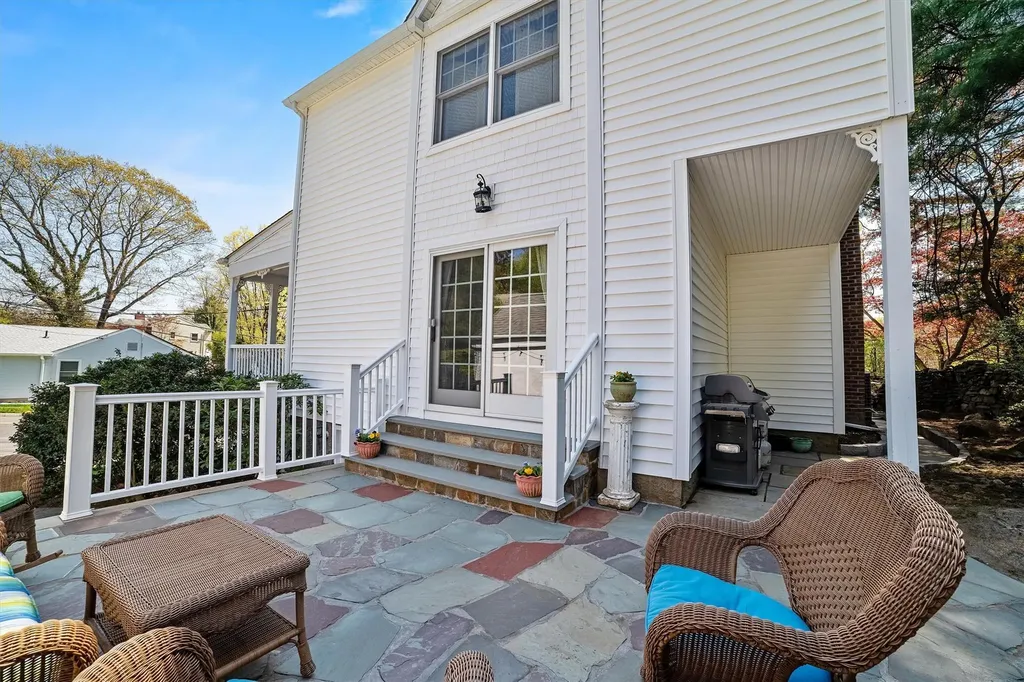 22 Eastern Drive Ardsley NY 10502