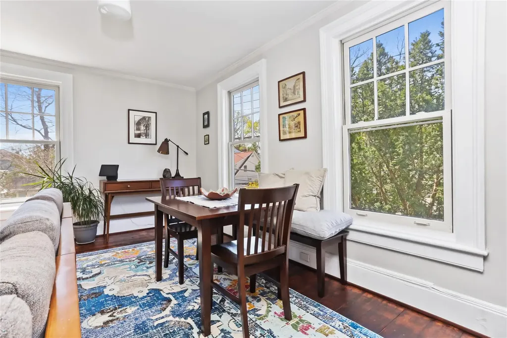 354 Bronxville Road Bronxville NY 10708