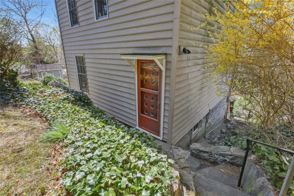 354 Bronxville Road Bronxville NY 10708