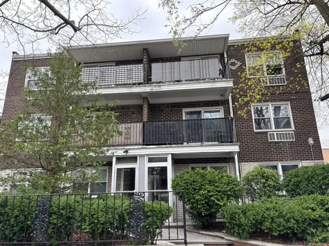 213-39 35 Avenue Bayside NY 11361