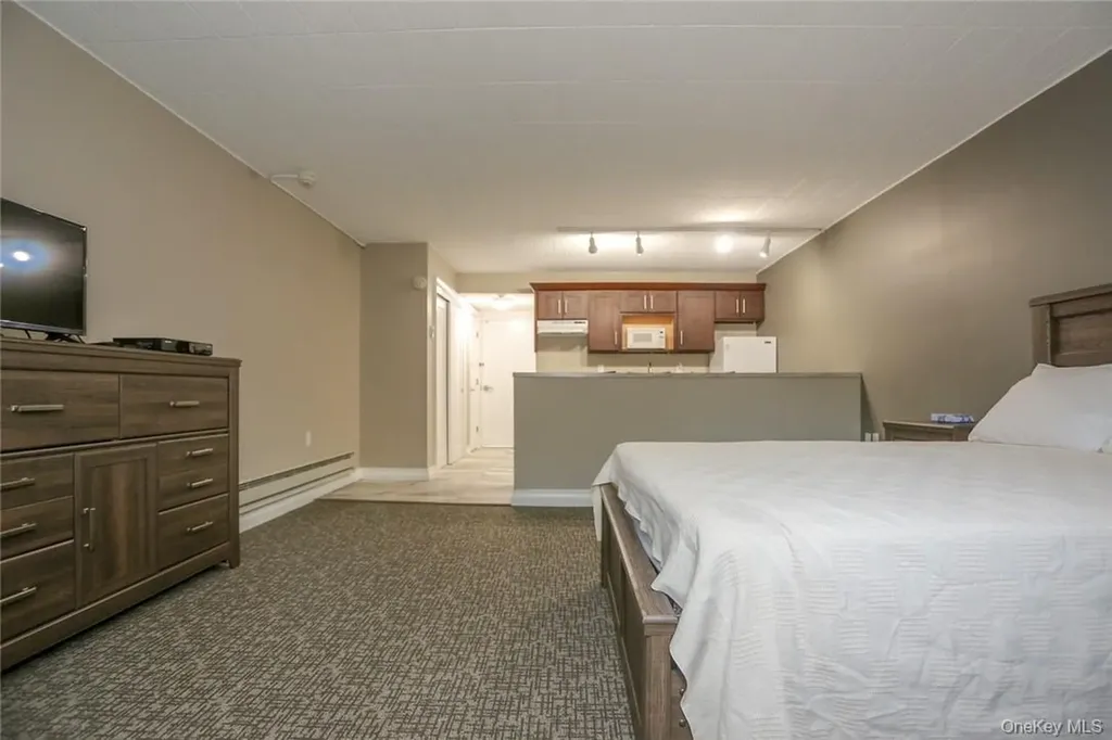 30 N Route 9w Congers NY 10920