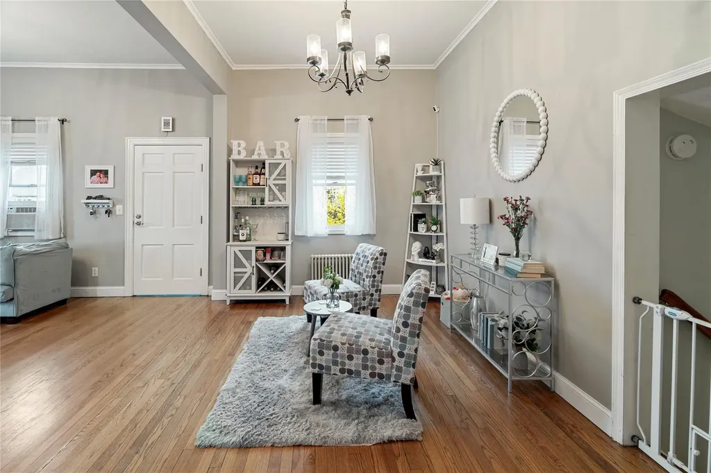 1450 5th Street West Babylon NY 11704