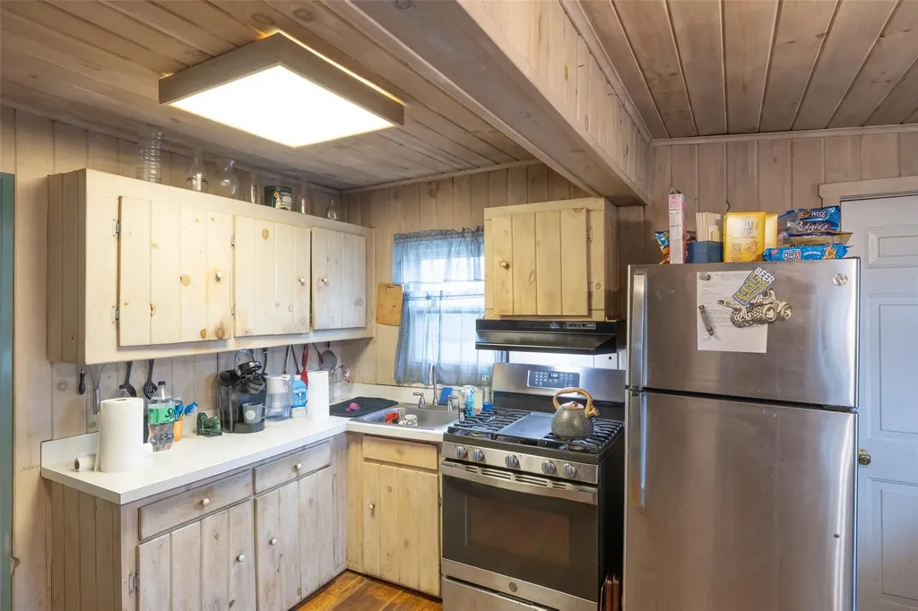 409 Locust Drive Rocky Point NY 11778