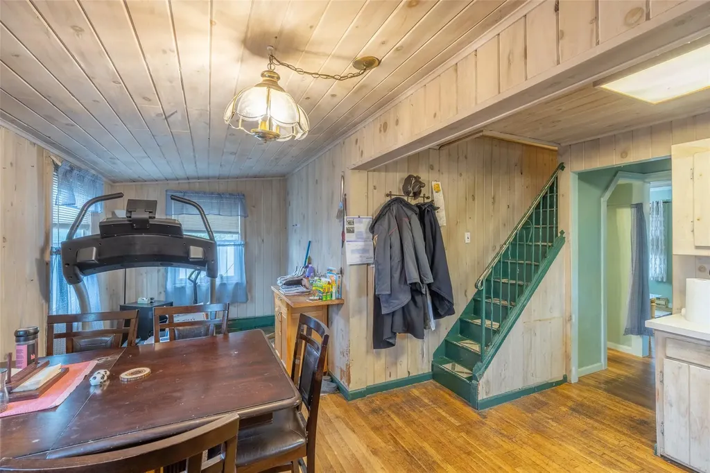 409 Locust Drive Rocky Point NY 11778