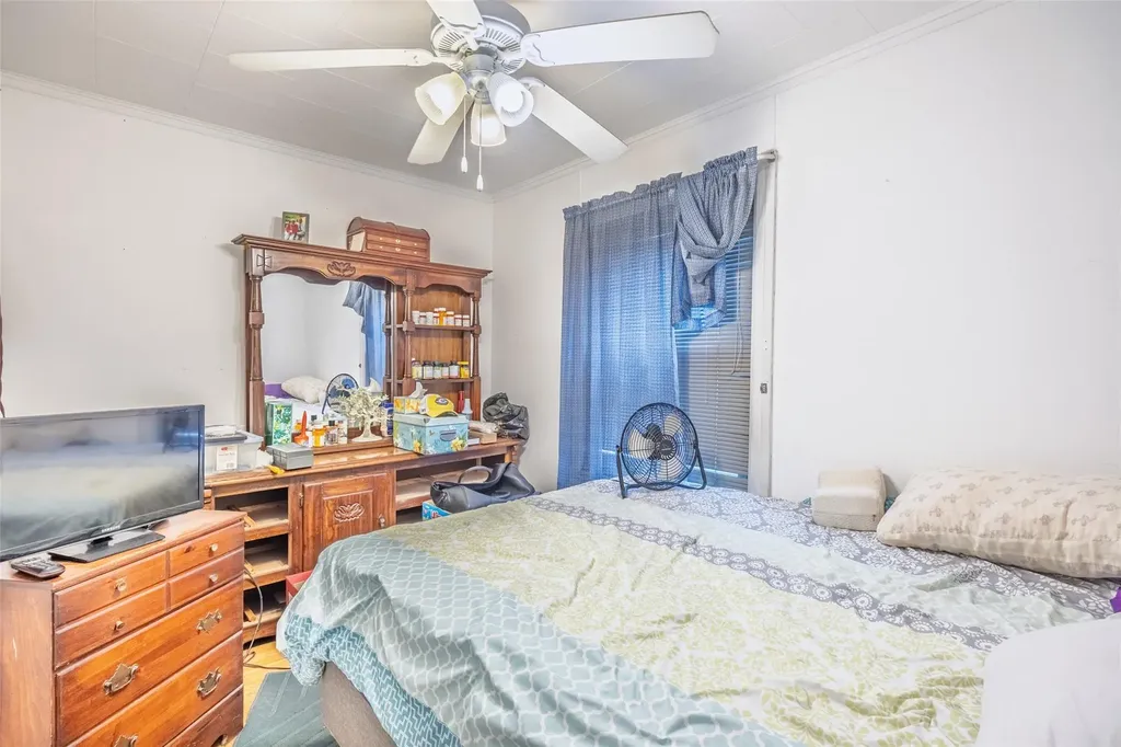 409 Locust Drive Rocky Point NY 11778