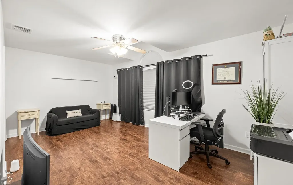 65 Howell Avenue Deer Park NY 11729