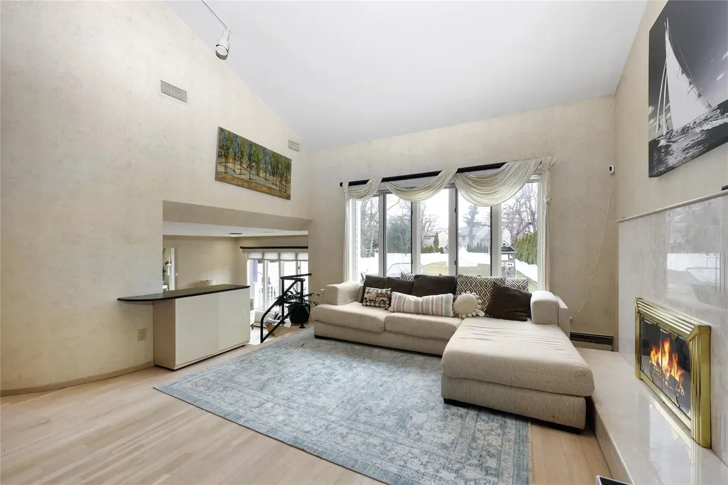 3367 Harold Street Oceanside NY 11572