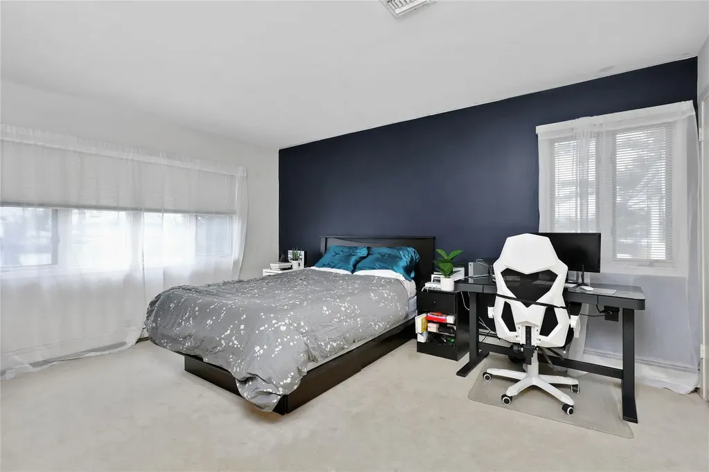 3367 Harold Street Oceanside NY 11572