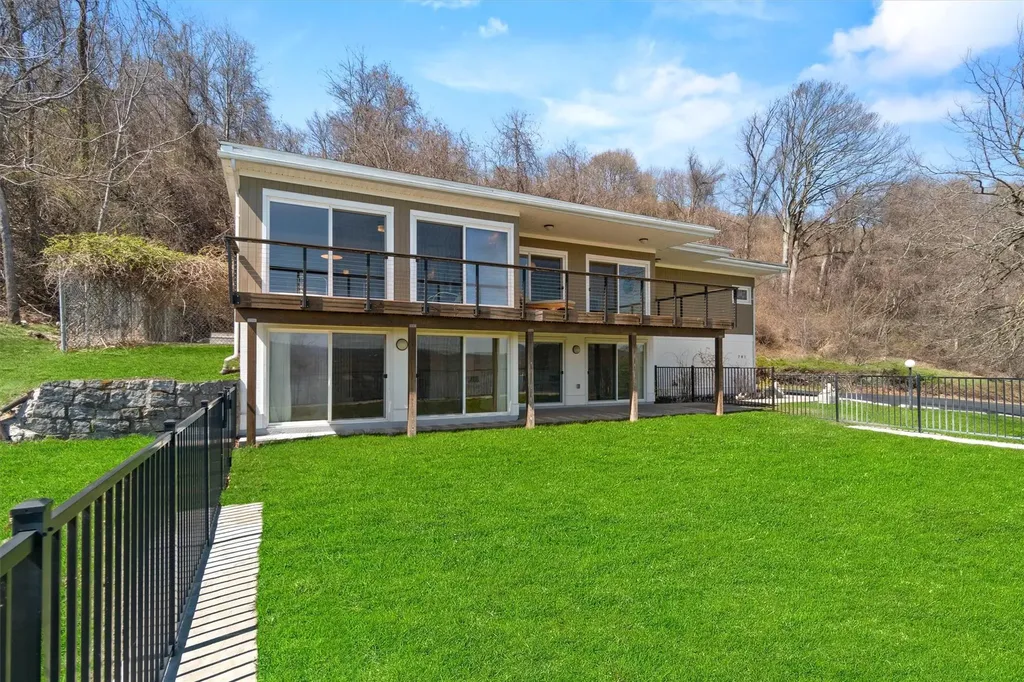 741 River Road Newburgh NY 12550
