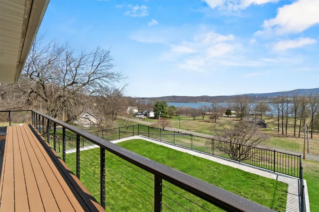 741 River Road Newburgh NY 12550