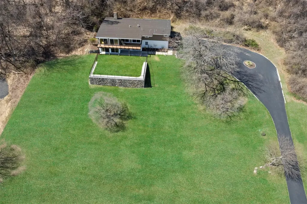 741 River Road Newburgh NY 12550
