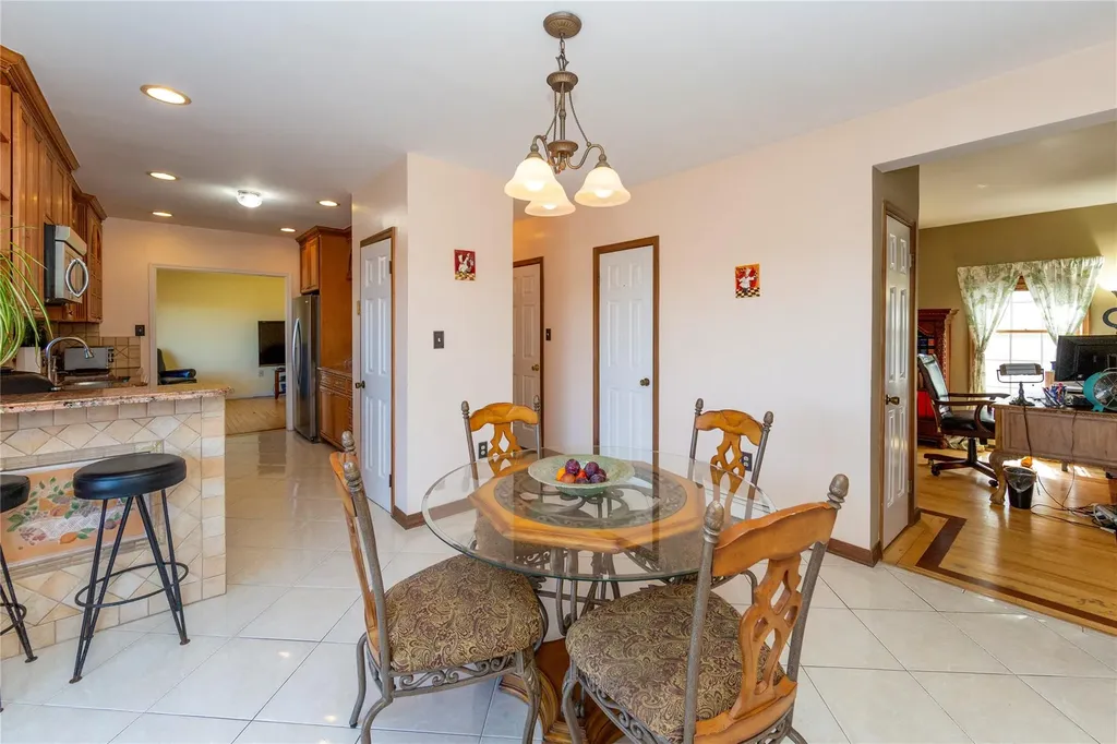135 S Quaker Hill Road Patterson NY 12563