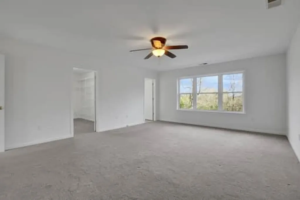 16 Pond Ridge Road Milton NY 12547
