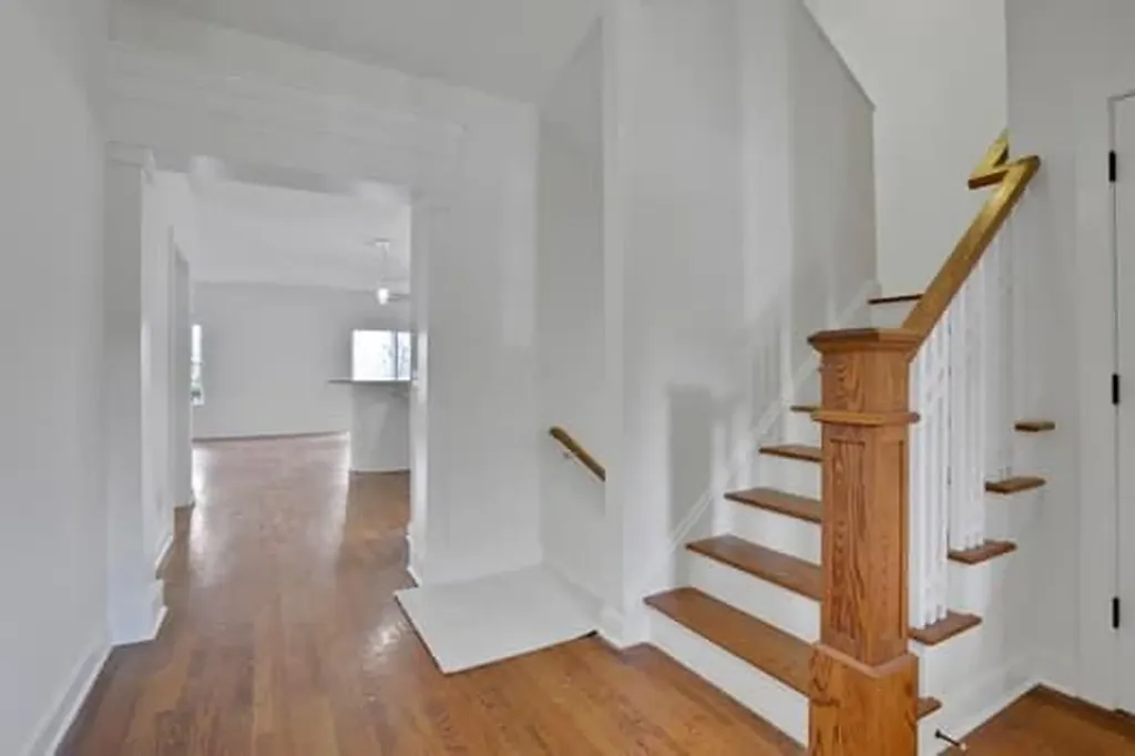 16 Pond Ridge Road Milton NY 12547