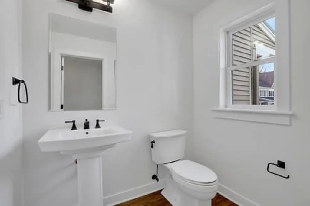 16 Pond Ridge Road Milton NY 12547