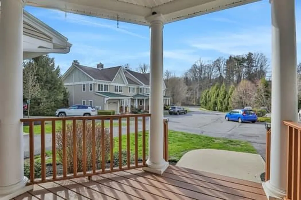 16 Pond Ridge Road Milton NY 12547