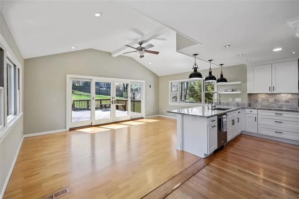 515 Oak Tree Road Palisades NY 10964