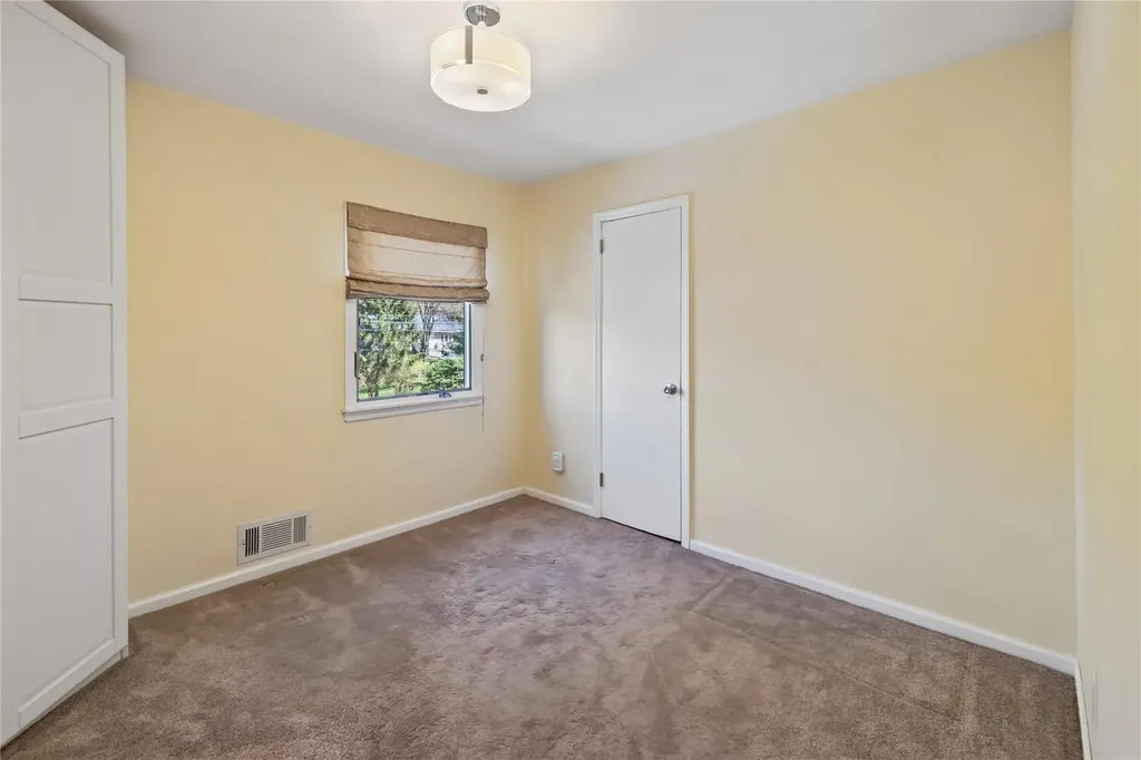 515 Oak Tree Road Palisades NY 10964