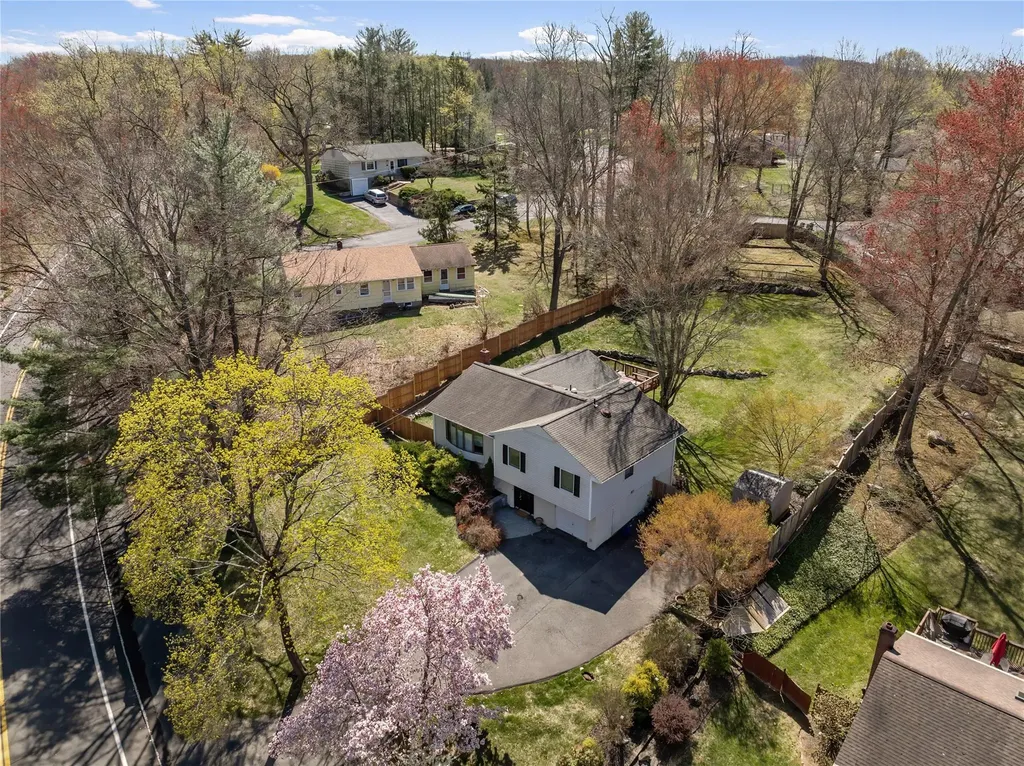 515 Oak Tree Road Palisades NY 10964