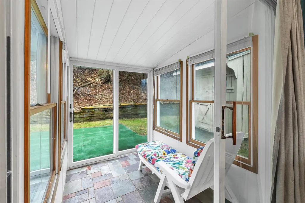 18 Miller Drive Chester NY 10918