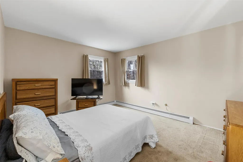 18 Miller Drive Chester NY 10918