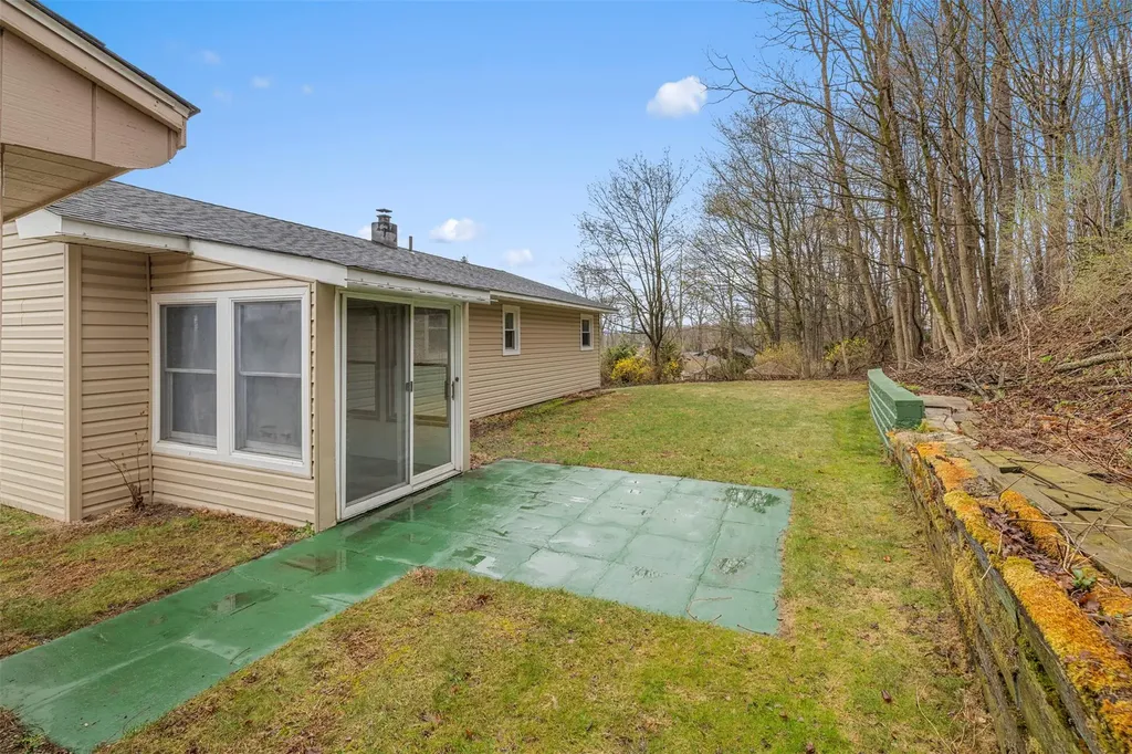 18 Miller Drive Chester NY 10918