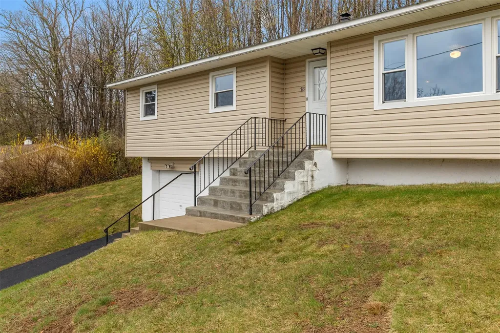 18 Miller Drive Chester NY 10918