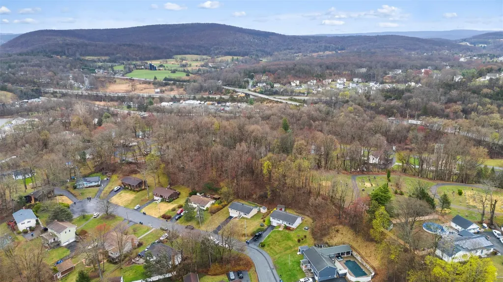 18 Miller Drive Chester NY 10918