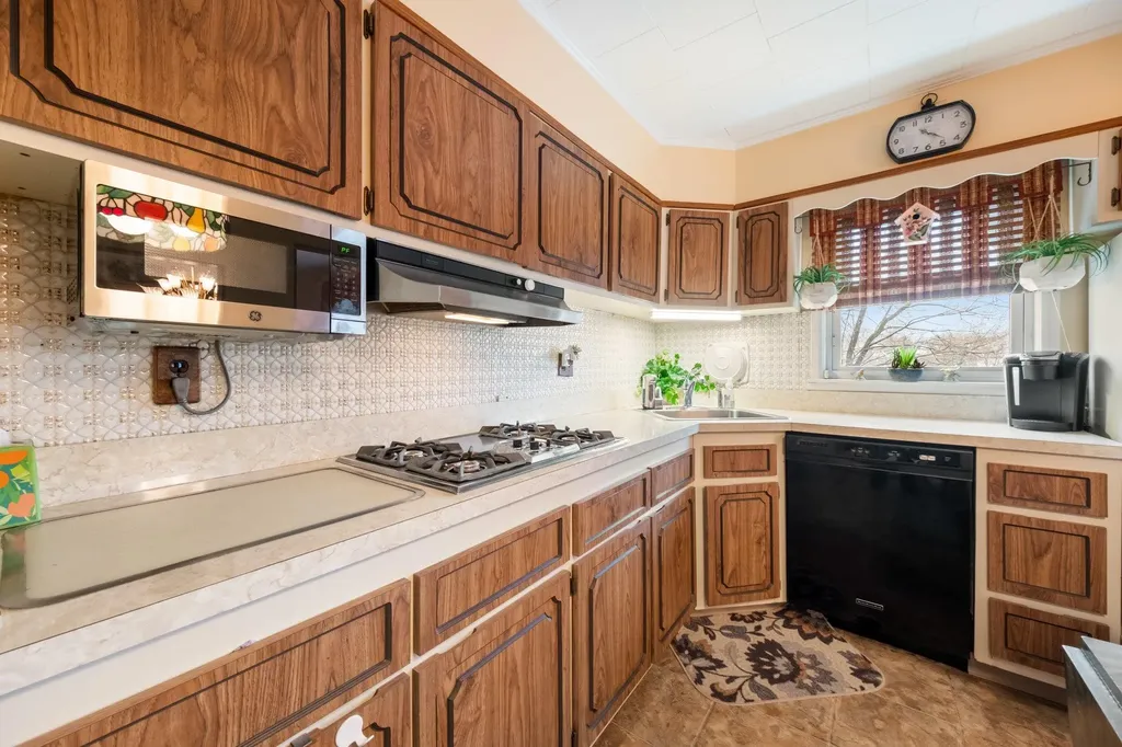 10 Gail Road Yonkers NY 10710