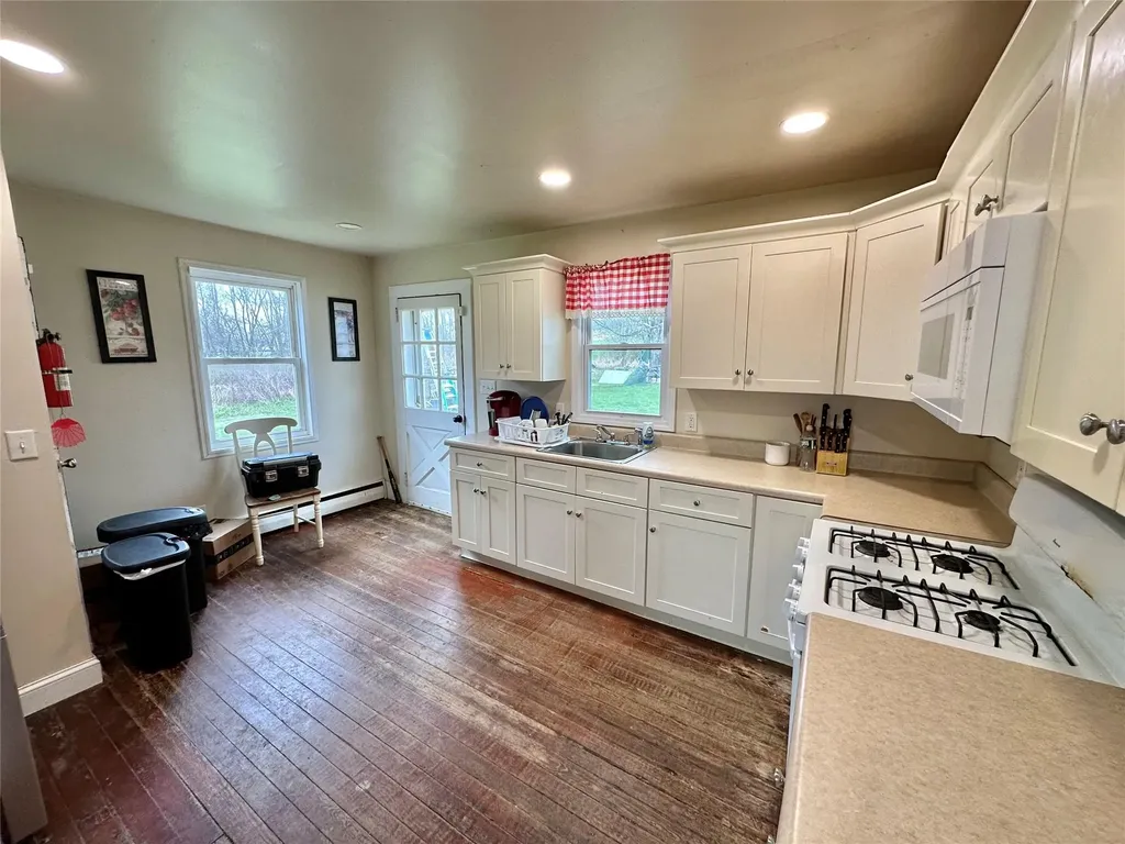 43 Hoffman Road Wallkill NY 12589