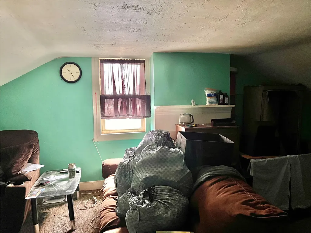 43 Hoffman Road Wallkill NY 12589