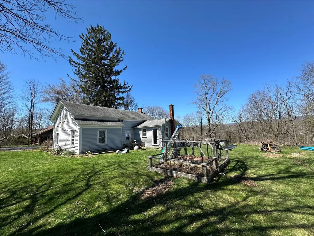 43 Hoffman Road Wallkill NY 12589