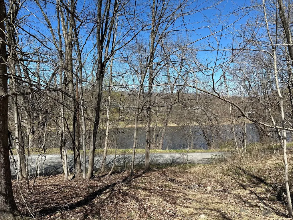 43 Hoffman Road Wallkill NY 12589