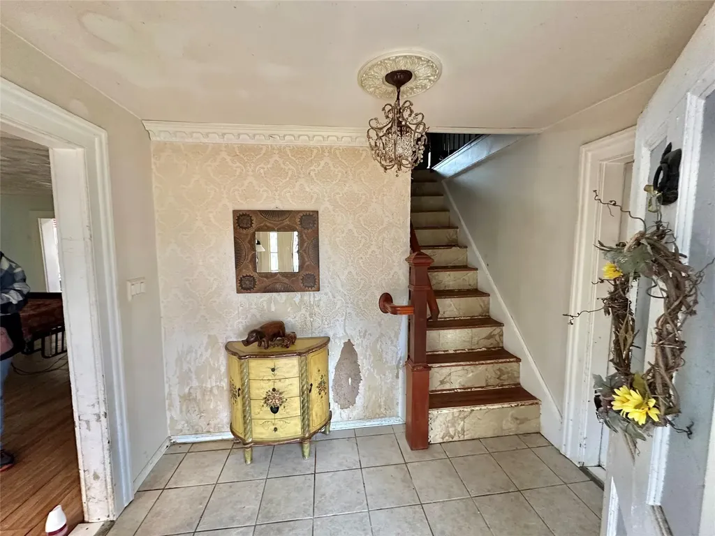 43 Hoffman Road Wallkill NY 12589