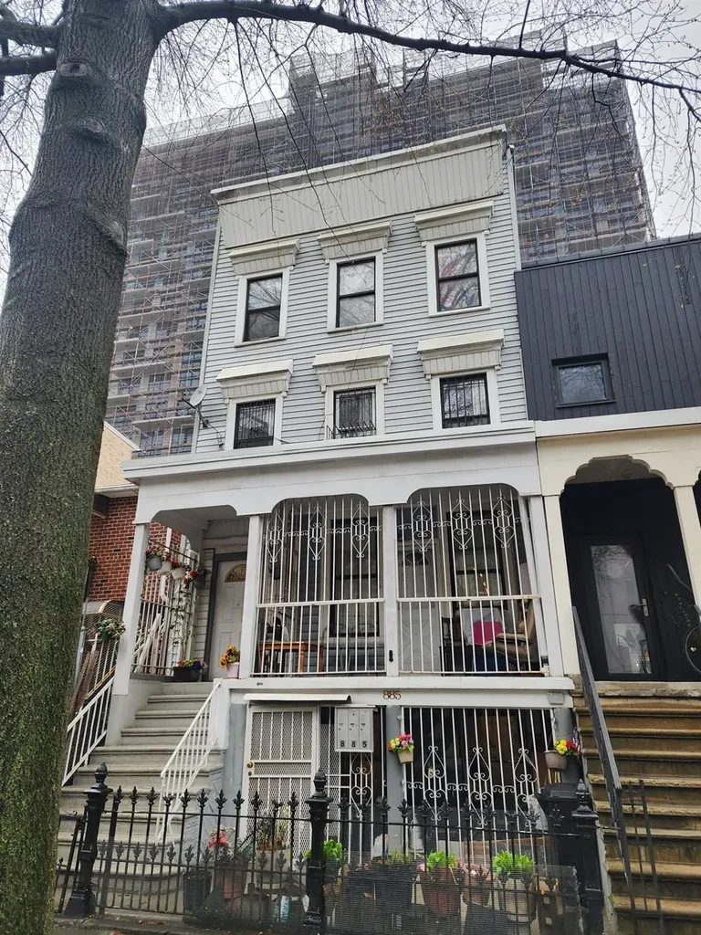 885 Pacific Street Brooklyn NY 11238