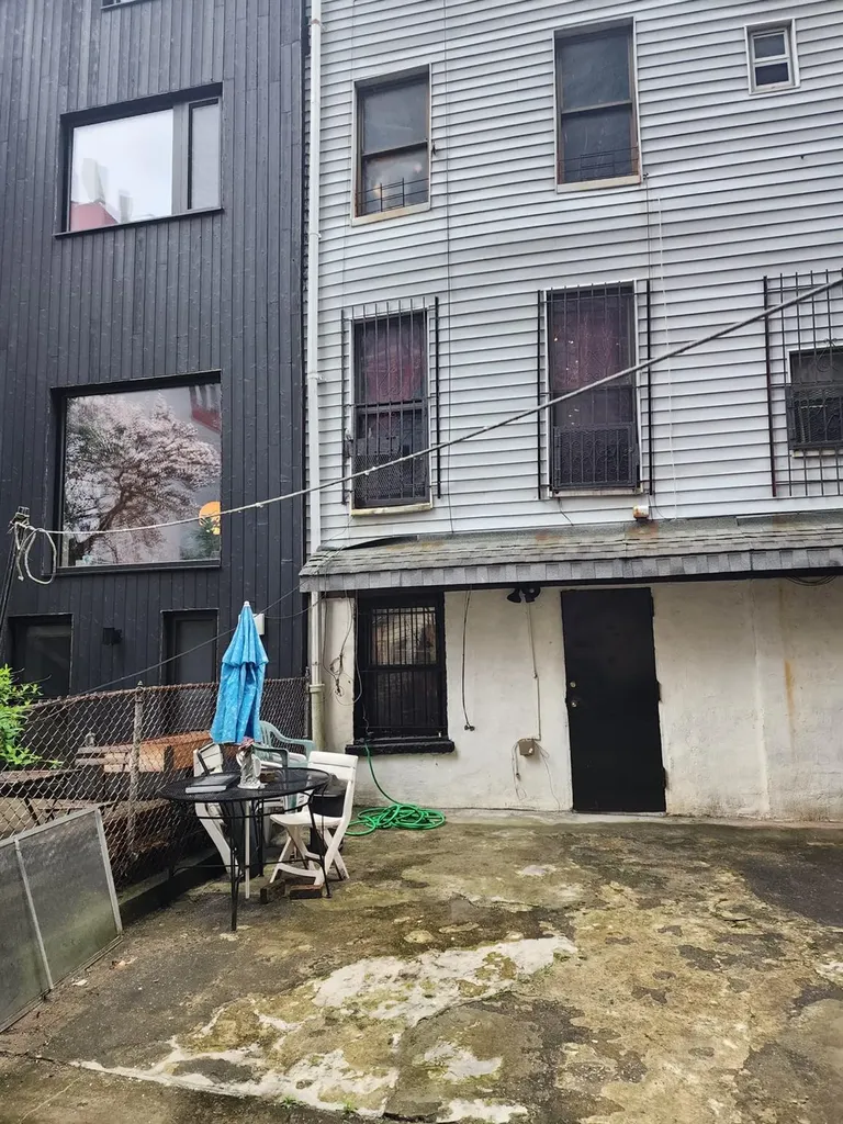 885 Pacific Street Brooklyn NY 11238