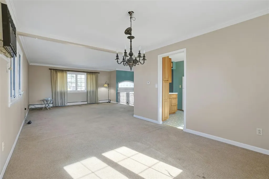 733 Jacqueline Drive Valley Cottage NY 10989