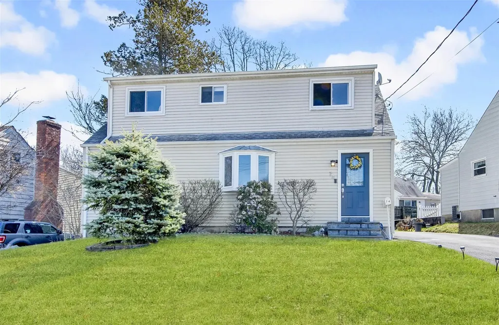 74 Heathcote Road Yonkers NY 10710