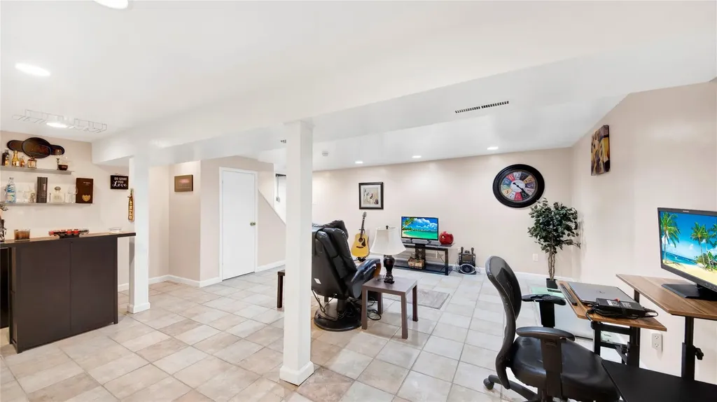 74 Heathcote Road Yonkers NY 10710