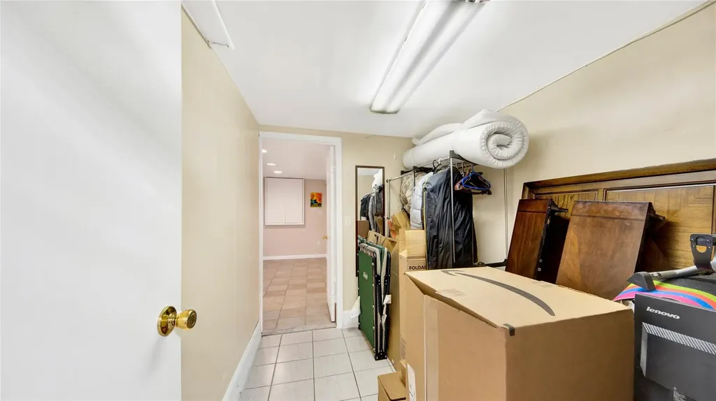 74 Heathcote Road Yonkers NY 10710