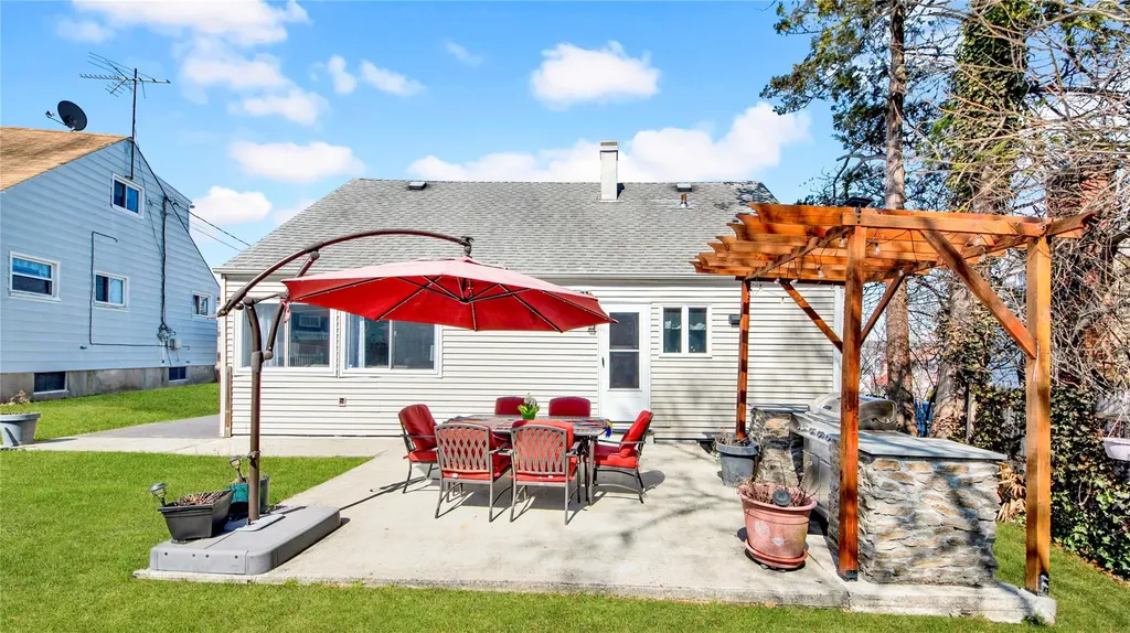 74 Heathcote Road Yonkers NY 10710