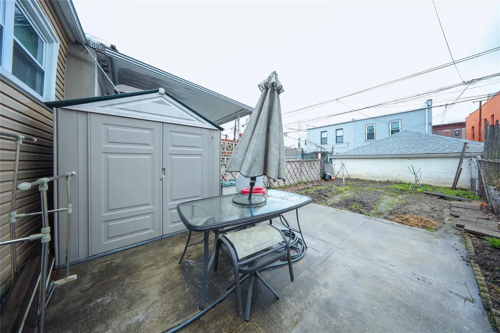 1634 73rd Street Brooklyn NY 11204