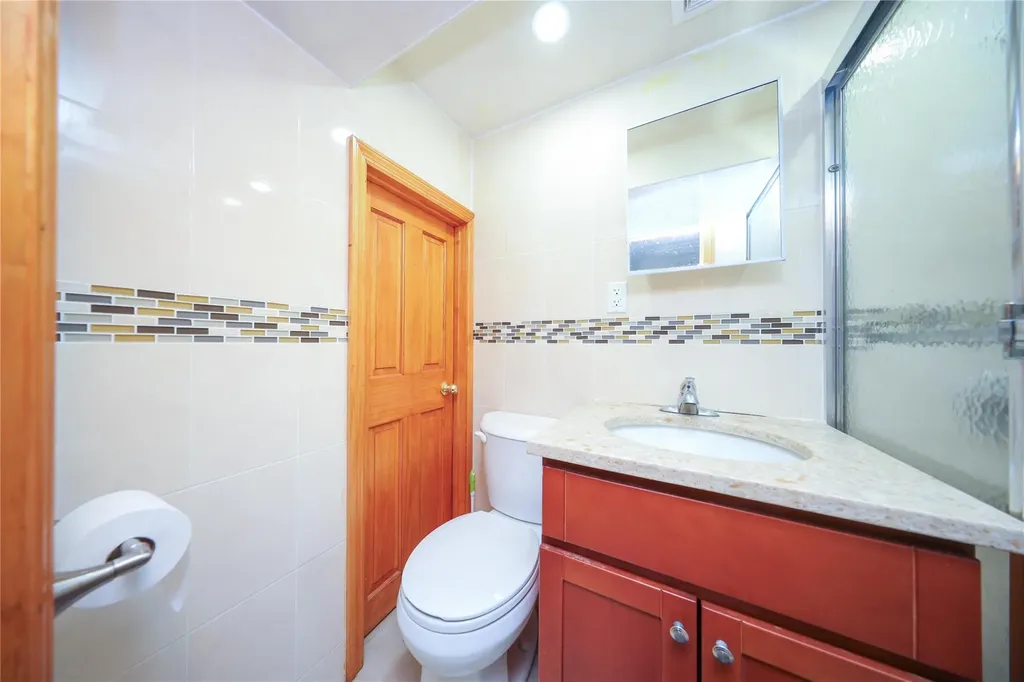 1634 73rd Street Brooklyn NY 11204