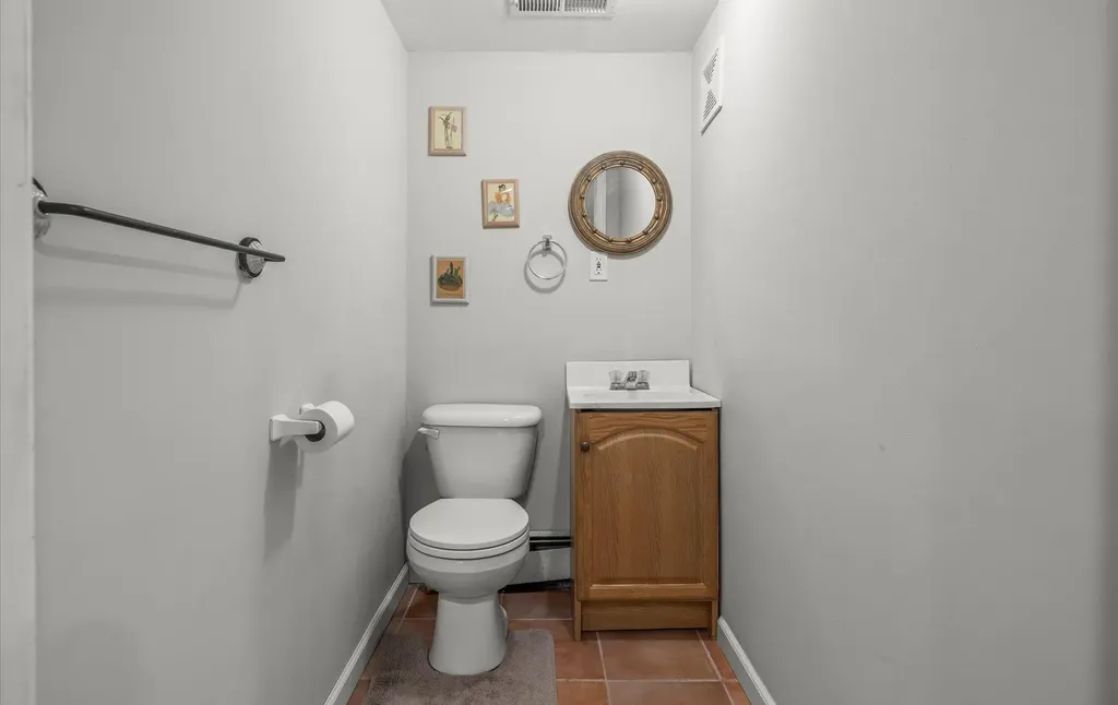 23 Beaumont Drive Plainview NY 11803