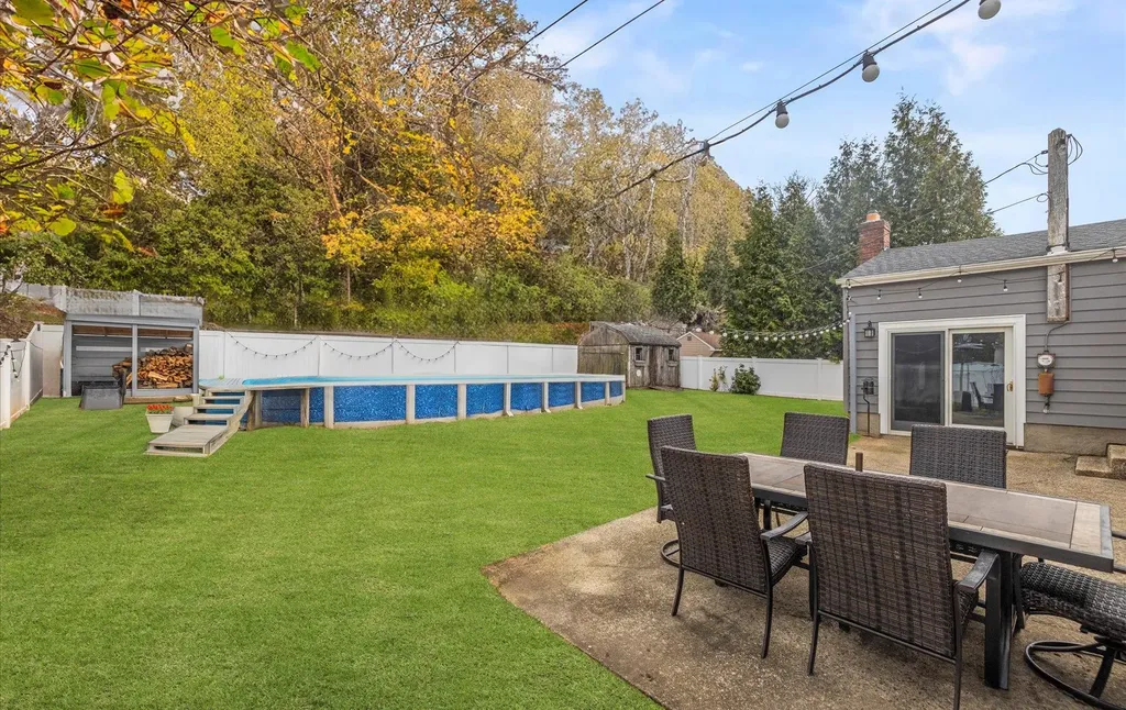 23 Beaumont Drive Plainview NY 11803
