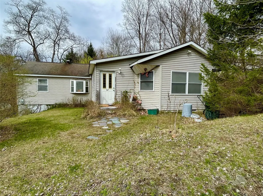 37 Center Hill Road Monroe NY 10950