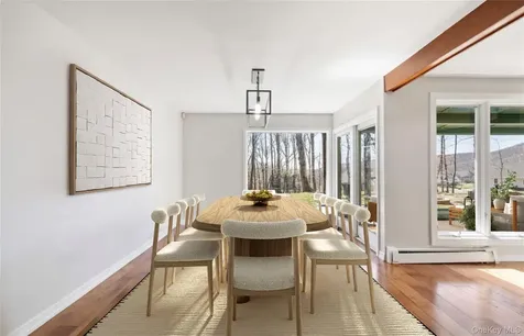 5 Laura Lane Pomona NY 10970
