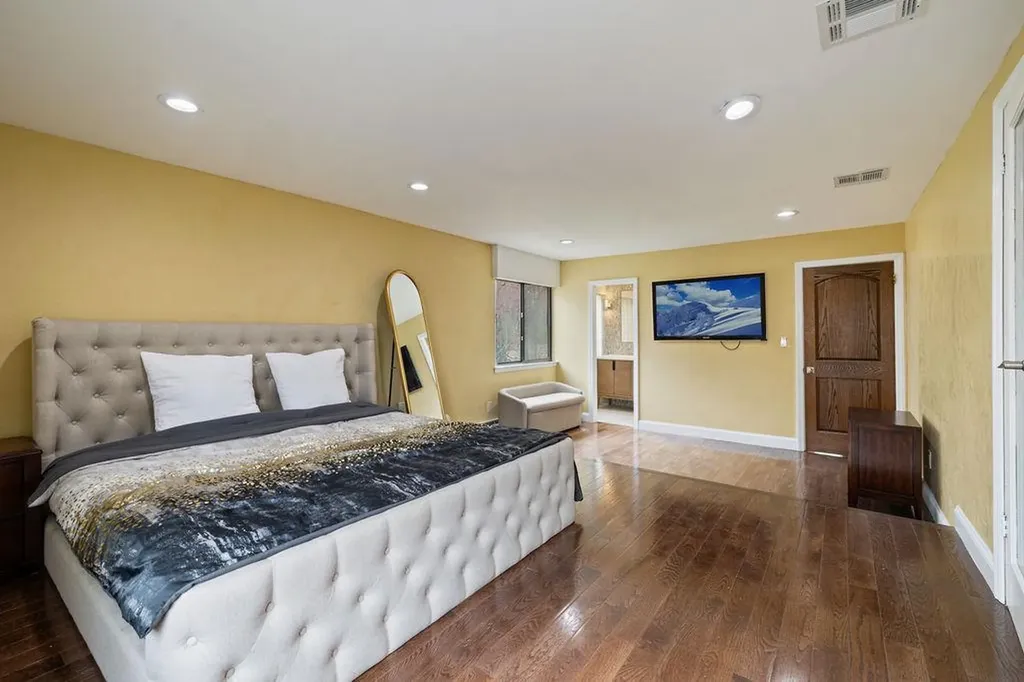 3 Footstep Lane Pomona NY 10970