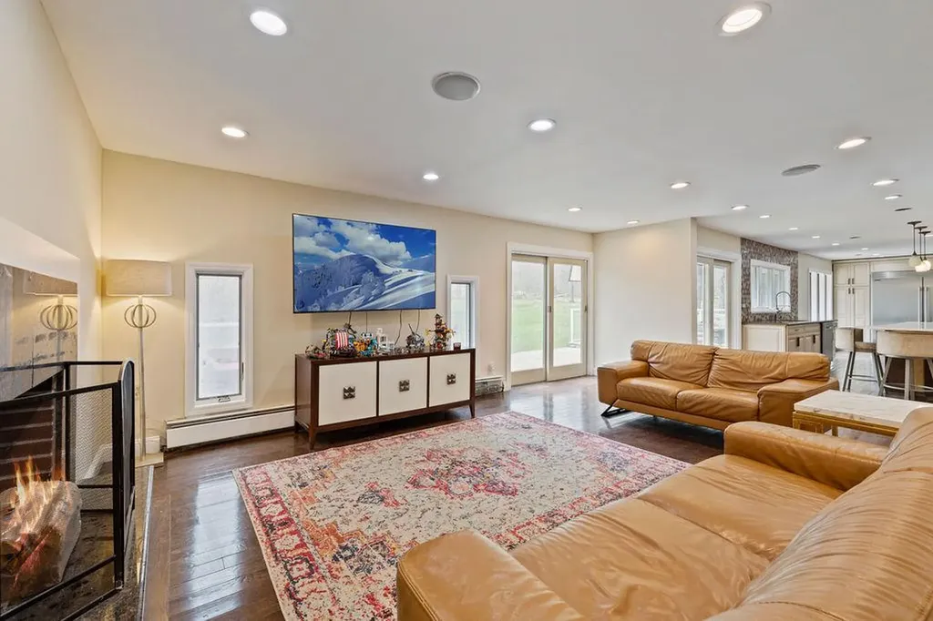 3 Footstep Lane Pomona NY 10970